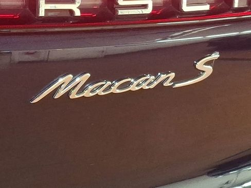 Used 2022 Porsche Macan S image 28
