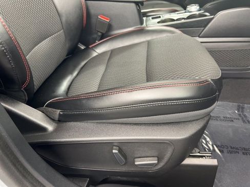 Used 2023 Ford Escape ST-Line Select w/ Tech Pack #2 image 19