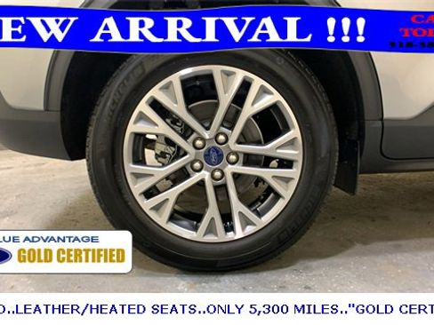 Certified 2022 Ford Escape SEL image 15