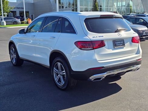 Used 2020 Mercedes-Benz GLC 300 4MATIC image 3