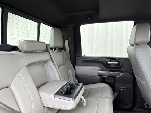 Used 2021 Chevrolet Silverado 2500 LTZ image 53