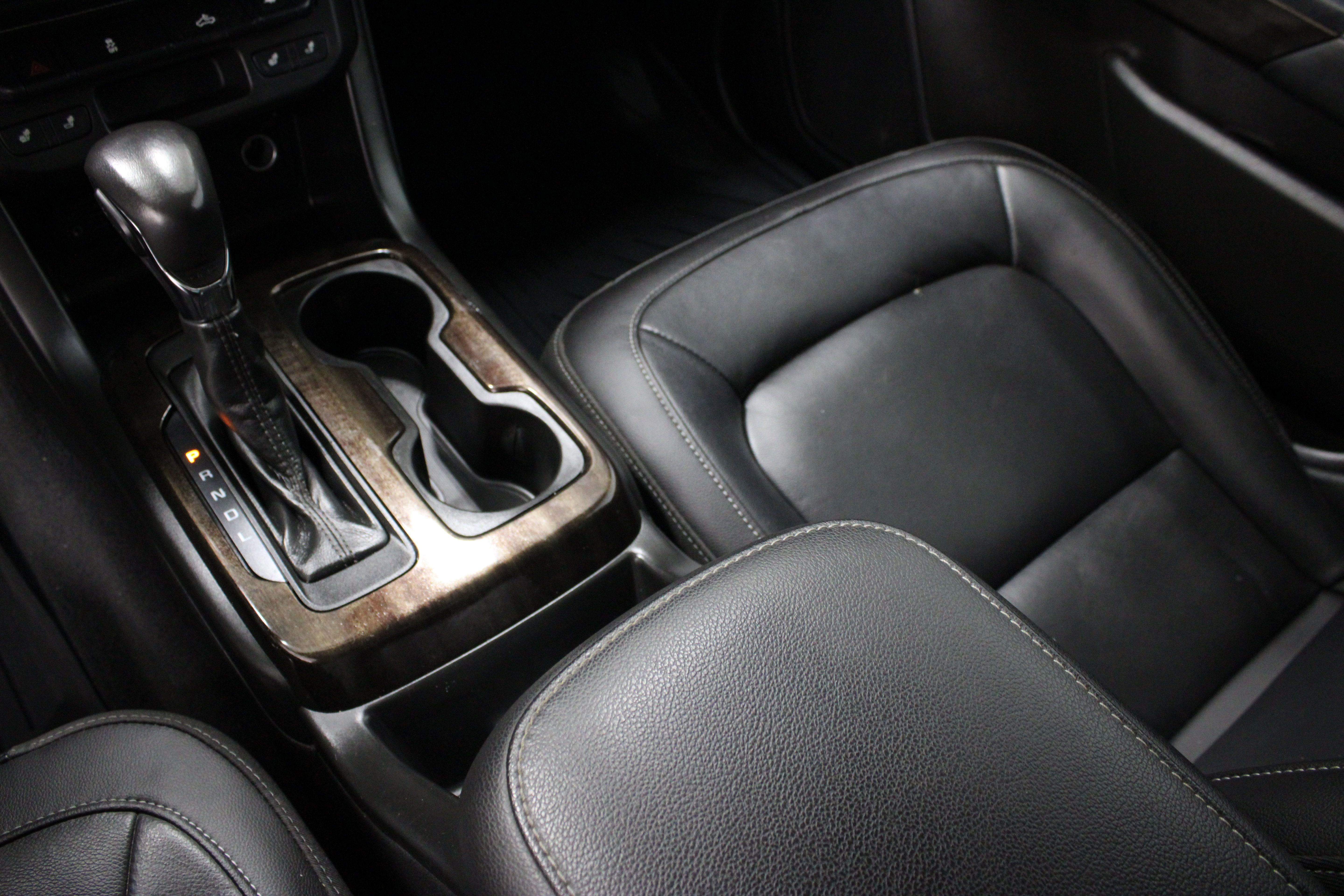 Used 2022 GMC Canyon Elevation w/ Elevation Premium Package RWD image 17