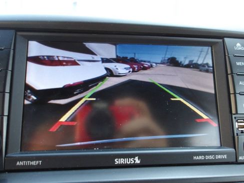 Used 2017 Dodge Grand Caravan SXT FWD image 16