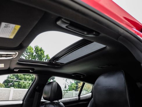 Used 2021 Kia Stinger GT2 RWD image 5