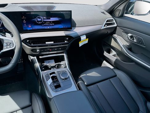 New 2026 BMW 330i Sedan w/ M Sport Package RWD image 17