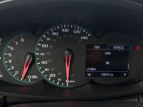 Used 2019 Chevrolet Trax LT w/ LT Convenience Package AWD/4WD image 22