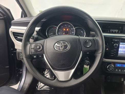 Used 2015 Toyota Corolla LE image 31
