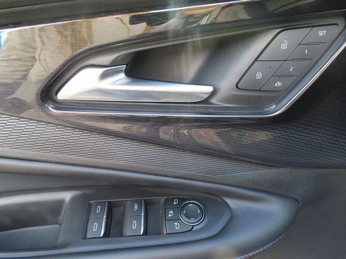 Used 2025 Chevrolet Blazer EV RS image 11