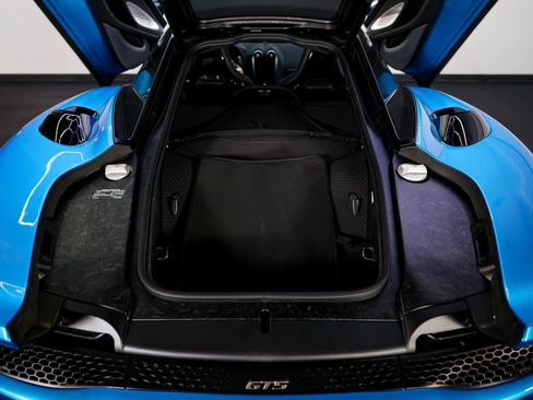 Used 2025 McLaren GTS image 25