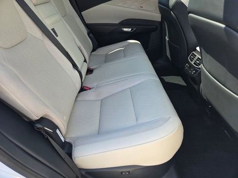 Used 2025 Lexus RX 350 AWD w/ Convenience Package image 28