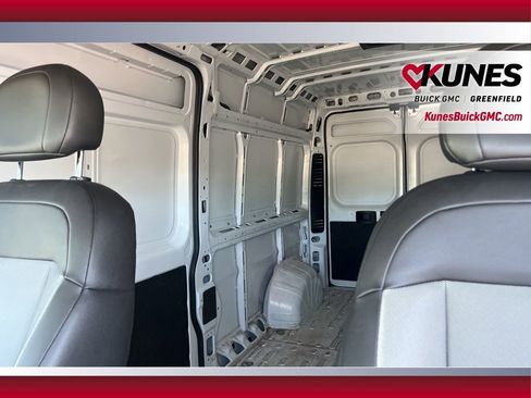 Used 2026 RAM ProMaster 2500 w/ Convenience Group FWD image 16