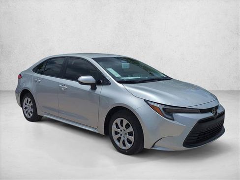 New 2026 Toyota Corolla LE FWD image 3