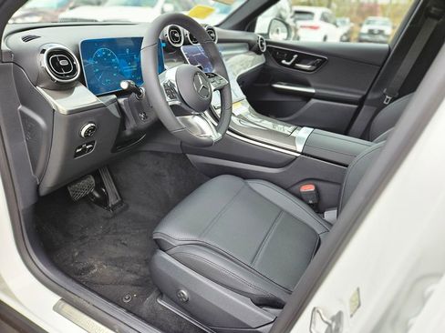 New 2026 Mercedes-Benz GLC 300 4MATIC image 17