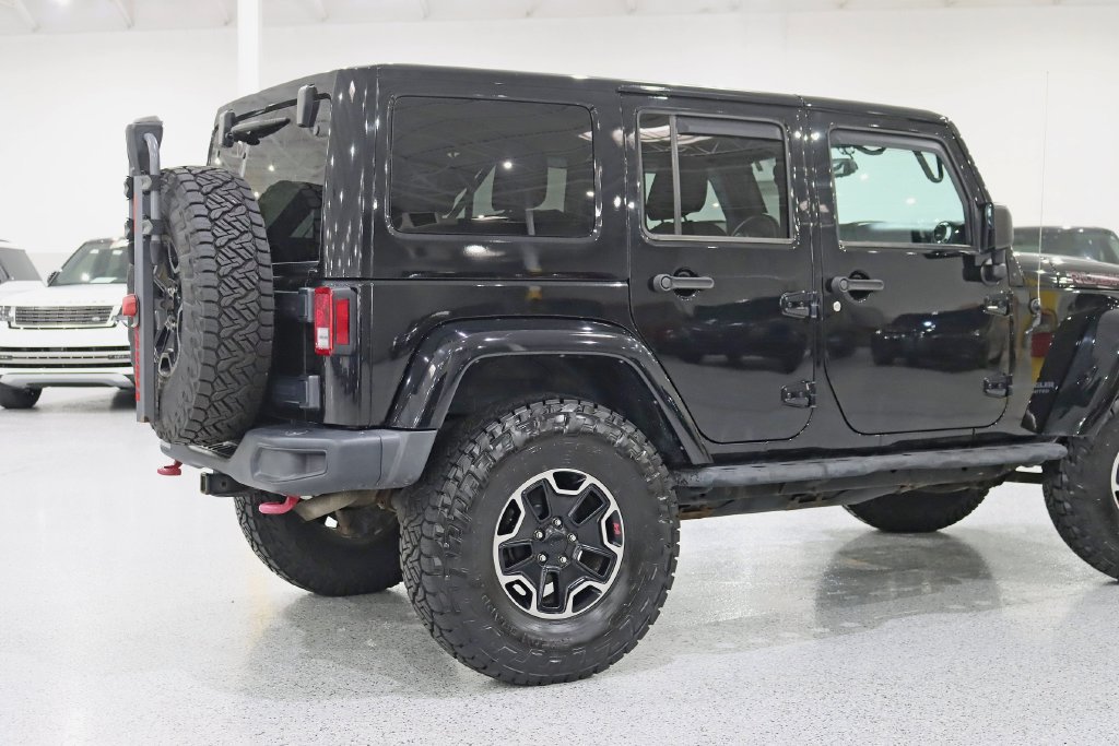 Used 2016 Jeep Wrangler Unlimited Rubicon AWD/4WD image 11