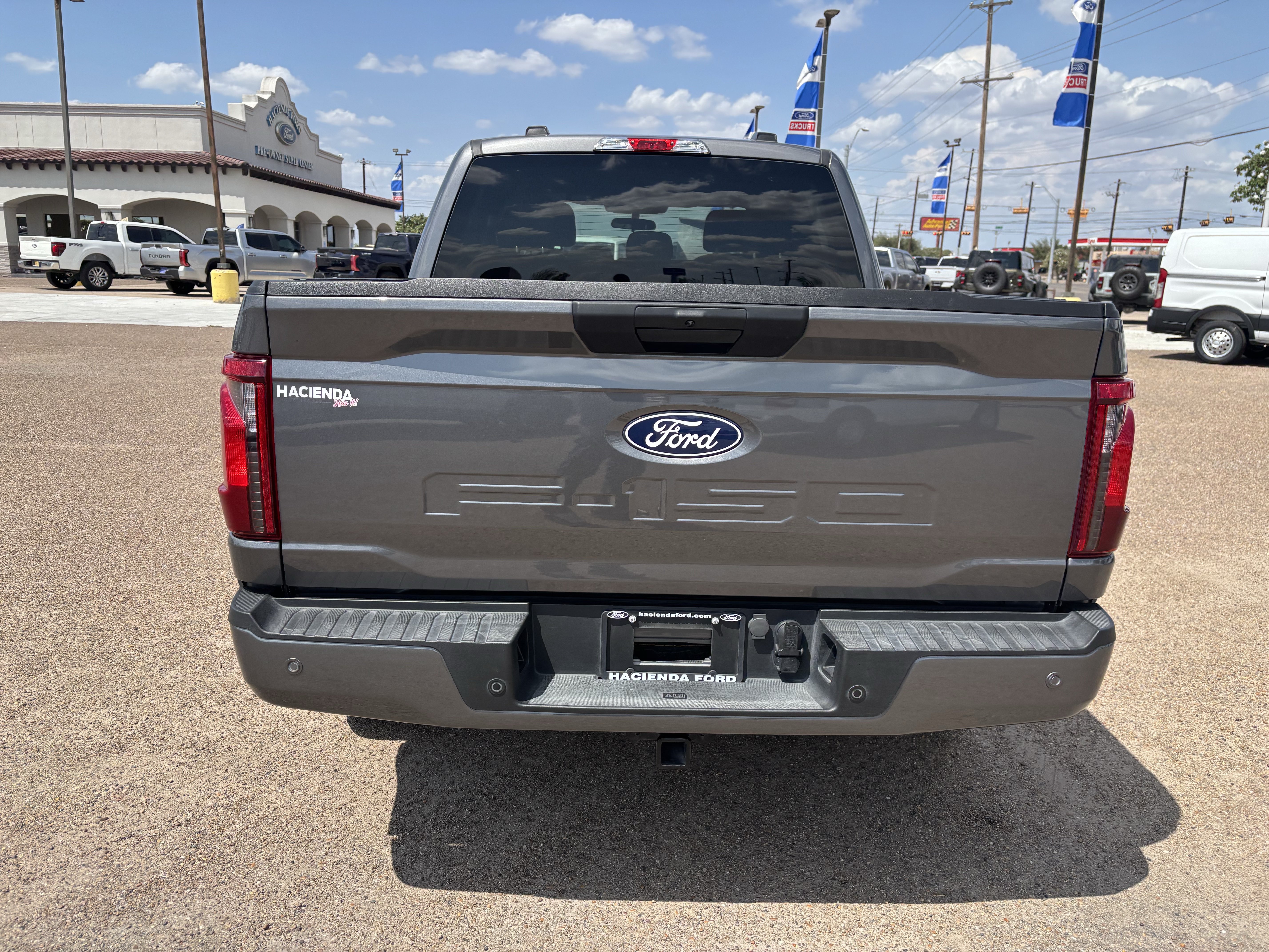 Used 2024 Ford F150 STX RWD image 3