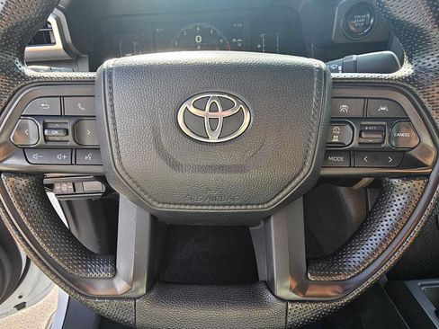 Used 2024 Toyota Tacoma SR5 RWD image 22