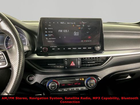 Used 2024 Kia Forte GT-Line w/ GT-Line Premium Package FWD image 9