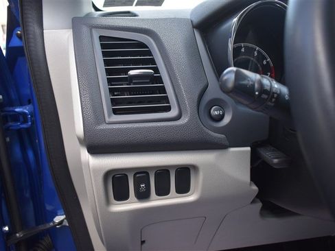 Used 2017 Mitsubishi Outlander Sport ES FWD image 11