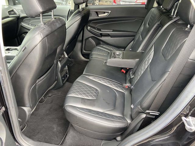 Used 2023 Ford Edge Titanium AWD/4WD image 18