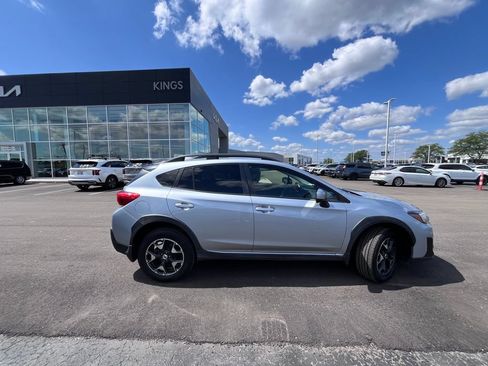 Used 2018 Subaru Crosstrek 2.0i Premium w/ Eyesight System AWD/4WD image 2