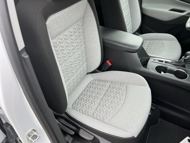 Used 2024 Chevrolet Equinox LS w/ LS Convenience Package FWD image 28