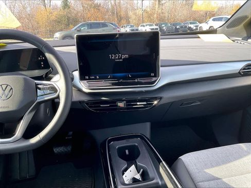 New 2025 Volkswagen ID.4 Pro image 13