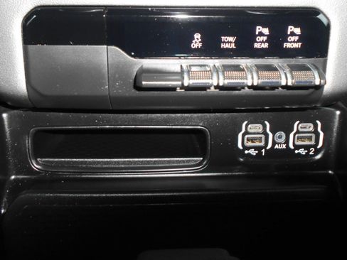 Certified 2022 RAM 1500 Big Horn image 11