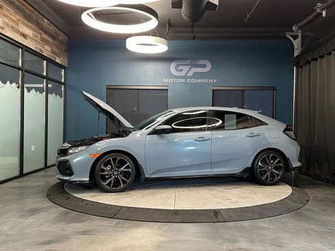 Used 2018 Honda Civic Sport image 23
