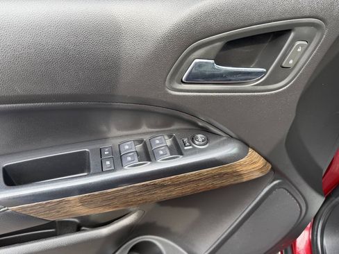 Used 2019 GMC Canyon Denali AWD/4WD image 13