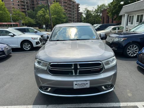 Used 2019 Dodge Durango SXT w/ 3rd Row Seating Group RWD image 2