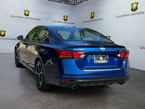 Used 2023 Nissan Altima 2.5 SR w/ SR Premium Package image 7