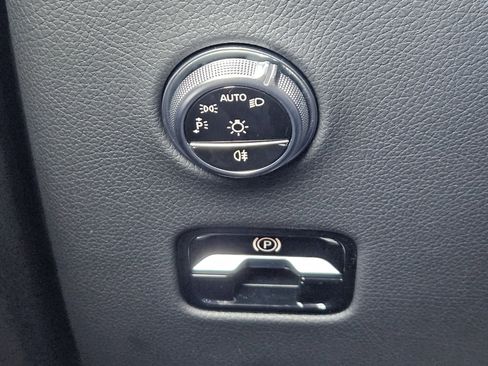 Used 2025 Mercedes-Benz GLC 63 AMG S image 24