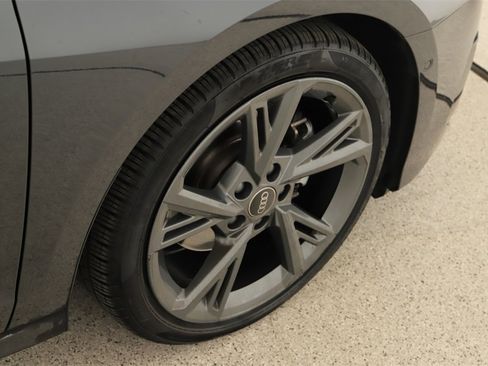 Used 2024 Audi A3 2.0T Premium image 34