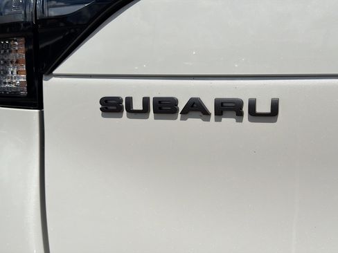 Used 2025 Subaru Forester Touring image 11