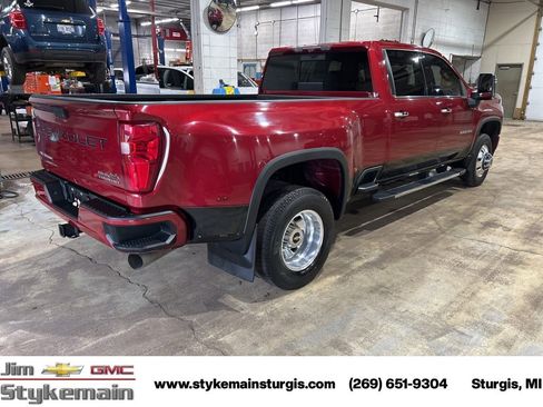 Used 2020 Chevrolet Silverado 3500 High Country AWD/4WD image 14