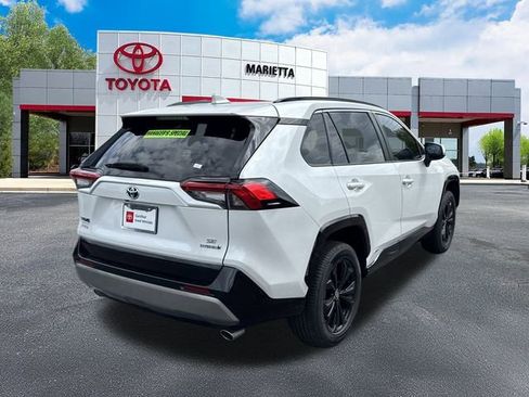 Certified 2023 Toyota RAV4 SE image 31