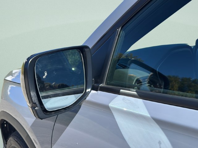 Certified 2026 Honda Pilot Black Edition image 9