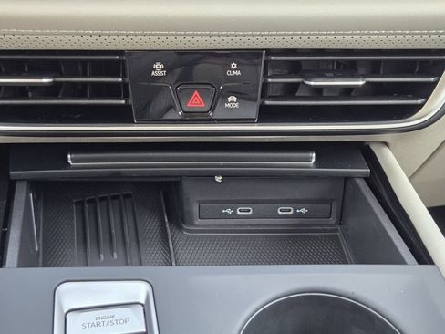 New 2026 Volkswagen Atlas SE FWD image 16