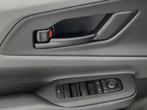 Used 2025 Toyota Prius LE image 17