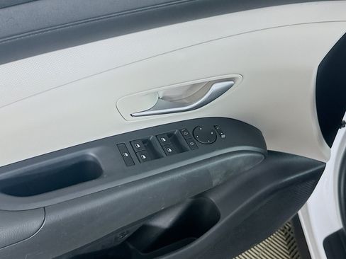 Used 2026 Hyundai Tucson SEL FWD image 15