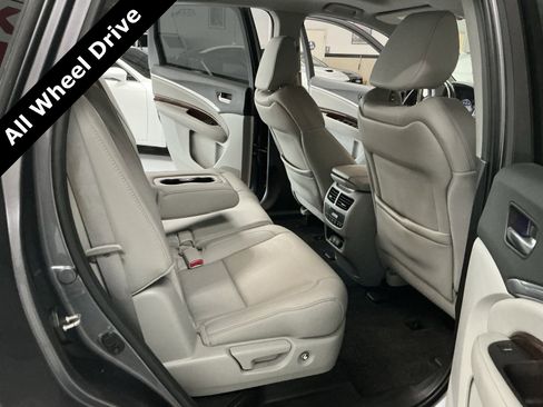 Used 2018 Acura MDX SH-AWD image 28