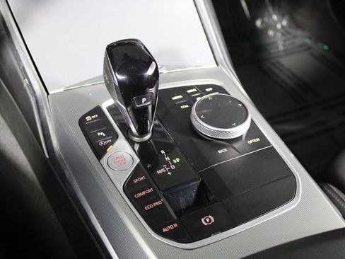 Used 2022 BMW 230i Coupe w/ Convenience Package image 10