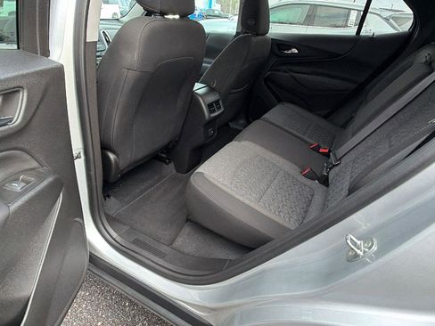 Used 2022 Chevrolet Equinox LT FWD image 20