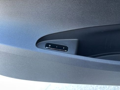 Used 2024 Polestar Polestar 2 image 28