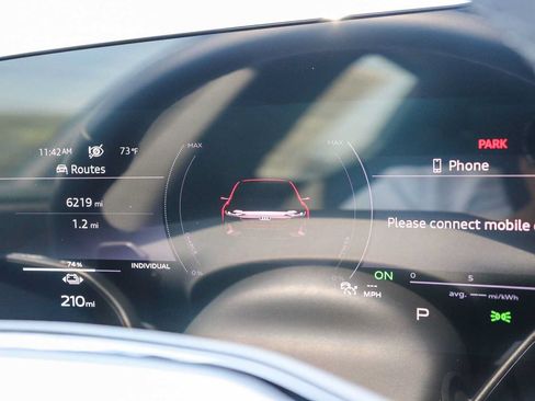 Used 2025 Audi A6 e-tron Premium w/ Convenience Package AWD/4WD image 23