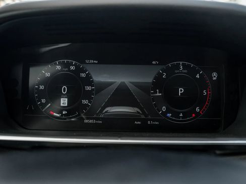 Used 2019 Land Rover Range Rover Sport HSE image 24