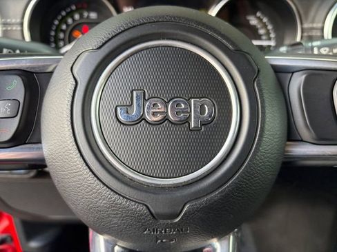 Used 2022 Jeep Wrangler Unlimited Sahara w/ Cold Weather Group image 7