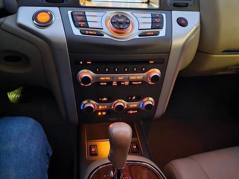 Used 2013 Nissan Murano LE w/ Platinum Pkg image 6