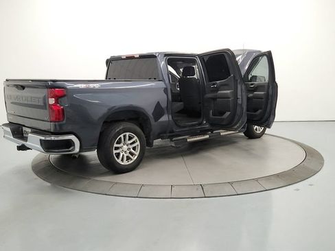 Used 2021 Chevrolet Silverado 1500 LT AWD/4WD image 16