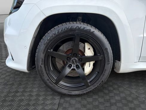 Used 2019 Jeep Grand Cherokee SRT AWD/4WD image 13